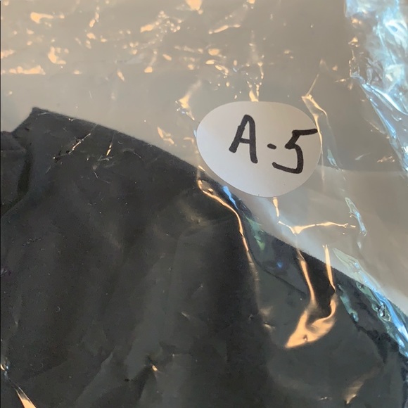 Three Dot Black Sleeveless Wrap Top - Picture 6 of 6